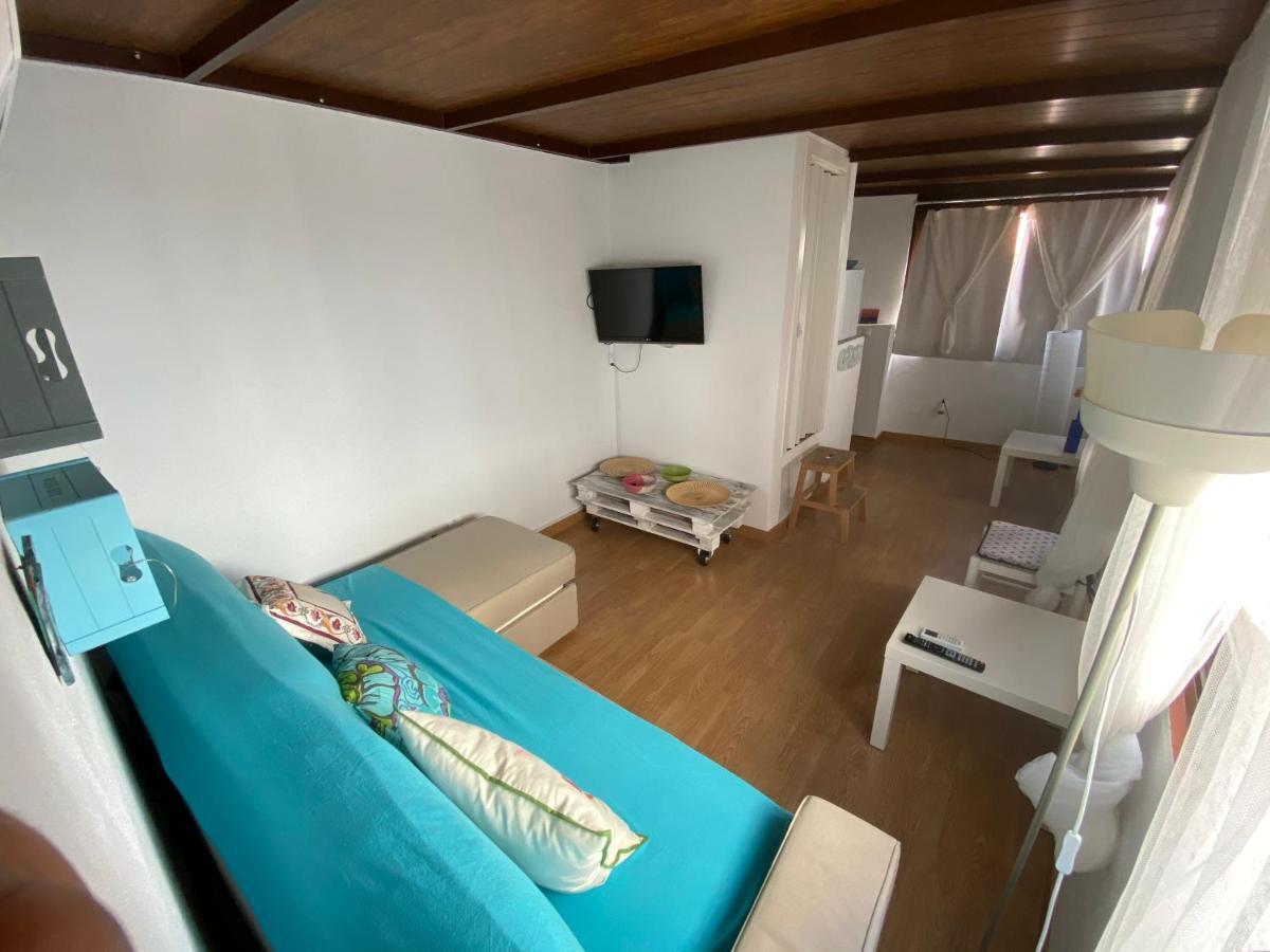 Вилла Casa Centrica Con Wifi Gratis Альмуньекар Экстерьер фото